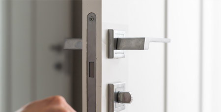 Locksmith Toronto – Door Lock Repair and Installation