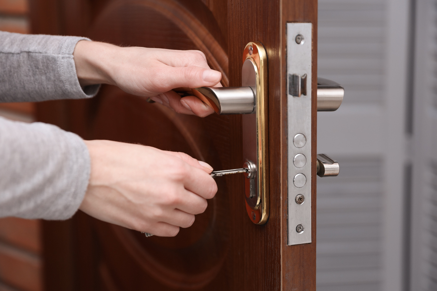 Deadbolt lock installation on front door